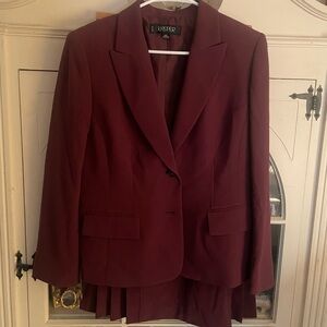 Kasper Burgundy Blazer NWOT 10P